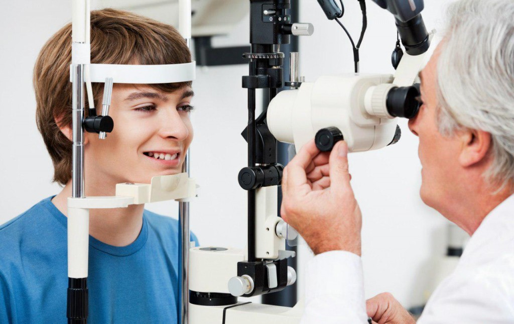 Один из методов диагностики глазных патологий у детей