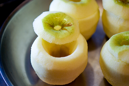 Запеченные фаршированные яблоки. Пошаговый рецепт