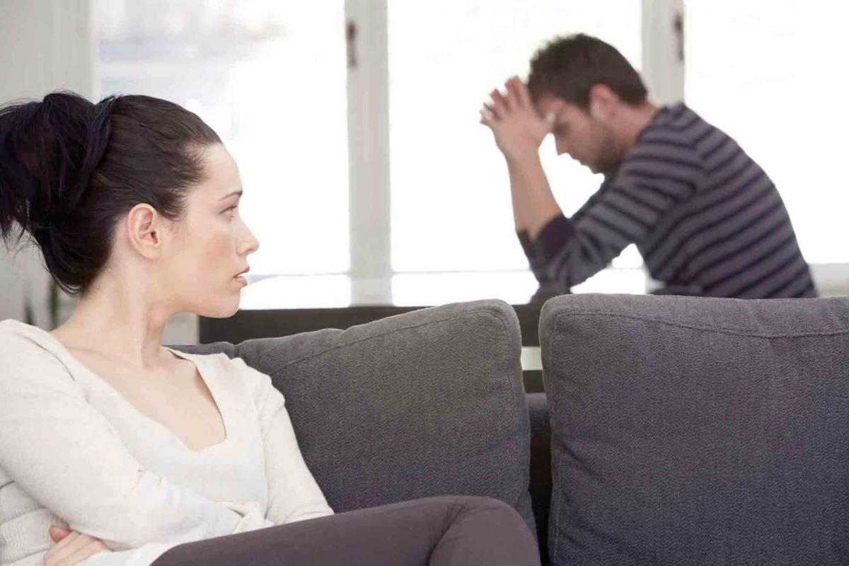 Муж не хочет близости с женой: причины и что делать